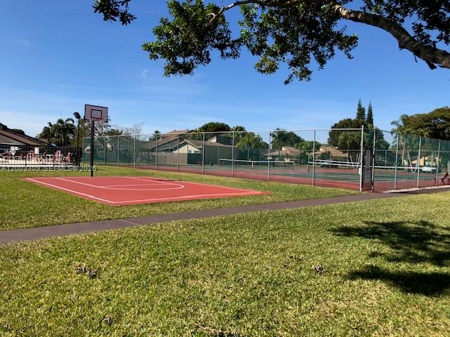 9164 Southwest 132nd Lane Miami, FL 33176 - Photo 12 of 15 a view of a basketball court