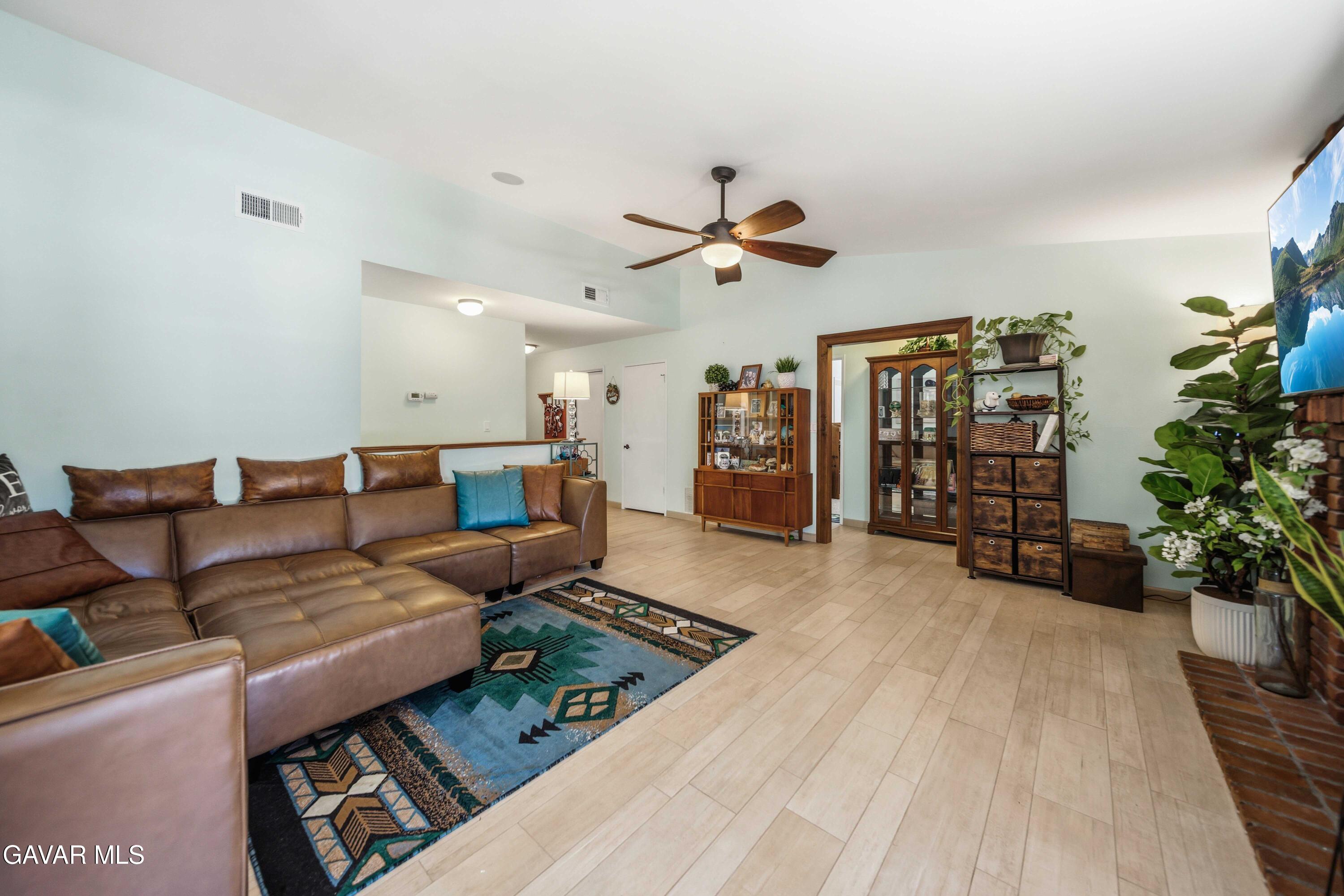29381 Fawn Way Tehachapi, CA 93561 - Photo 6 of 27 29381 Fawn Way Tehachapi-6