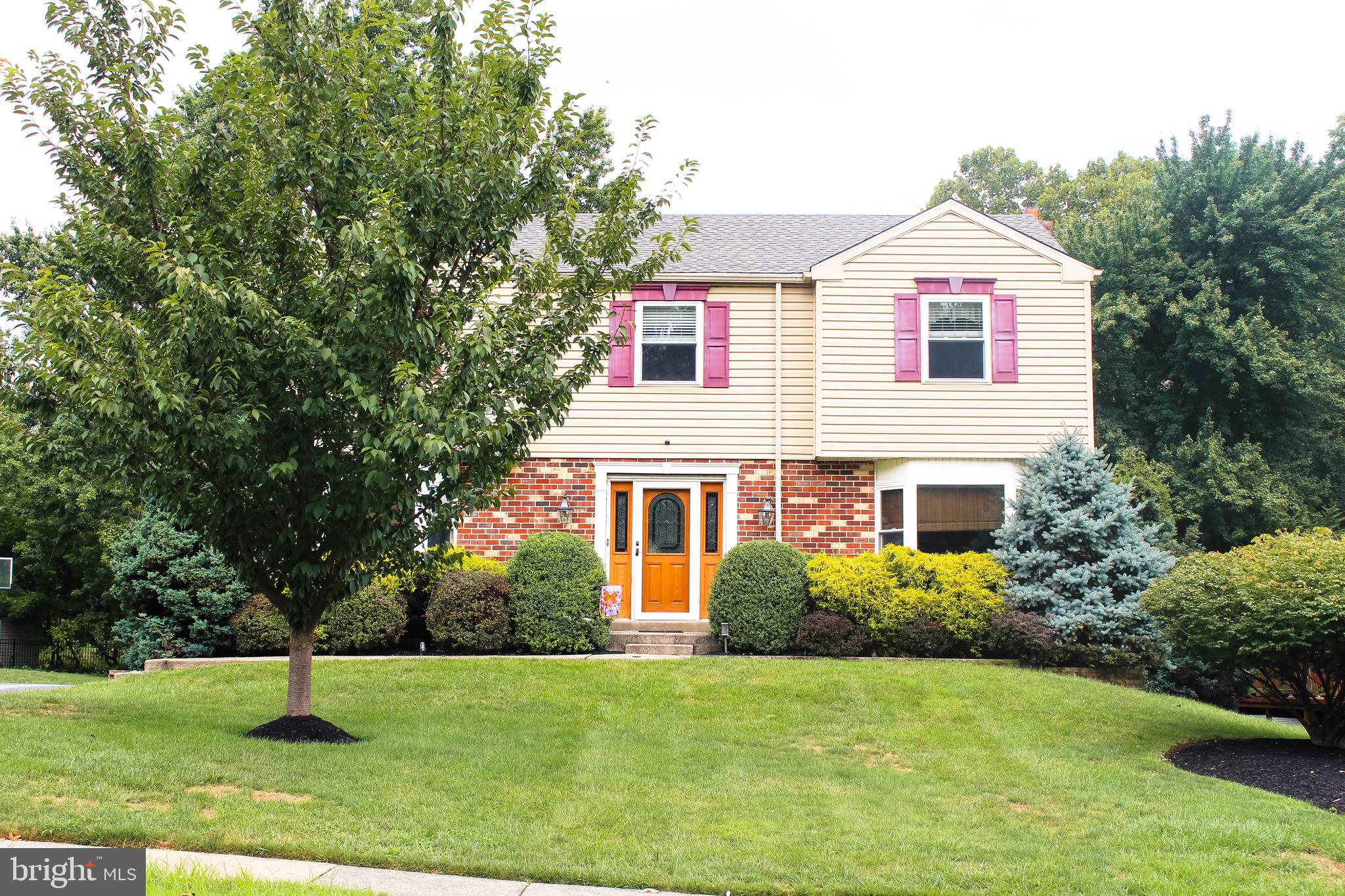 38 St Davids Road Springfield, PA 19064 - Photo 2 of 28