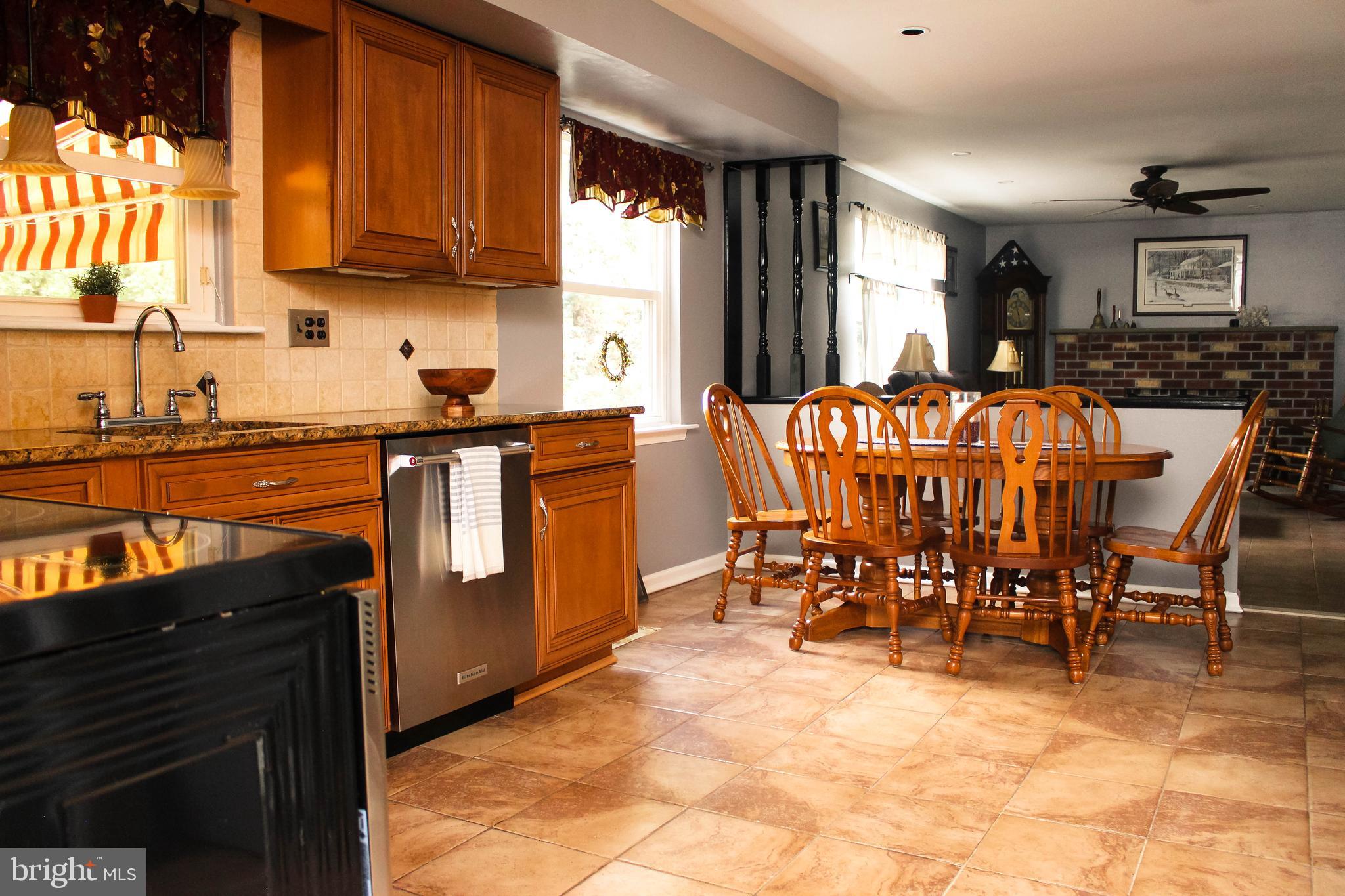 38 St Davids Road Springfield, PA 19064 - Photo 9 of 28
