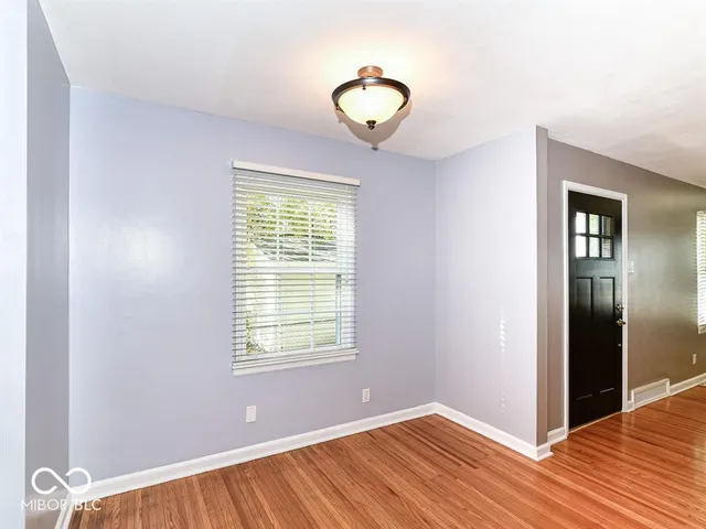 $2,100 | 2407 Baur Drive, Indianapolis, IN 46220