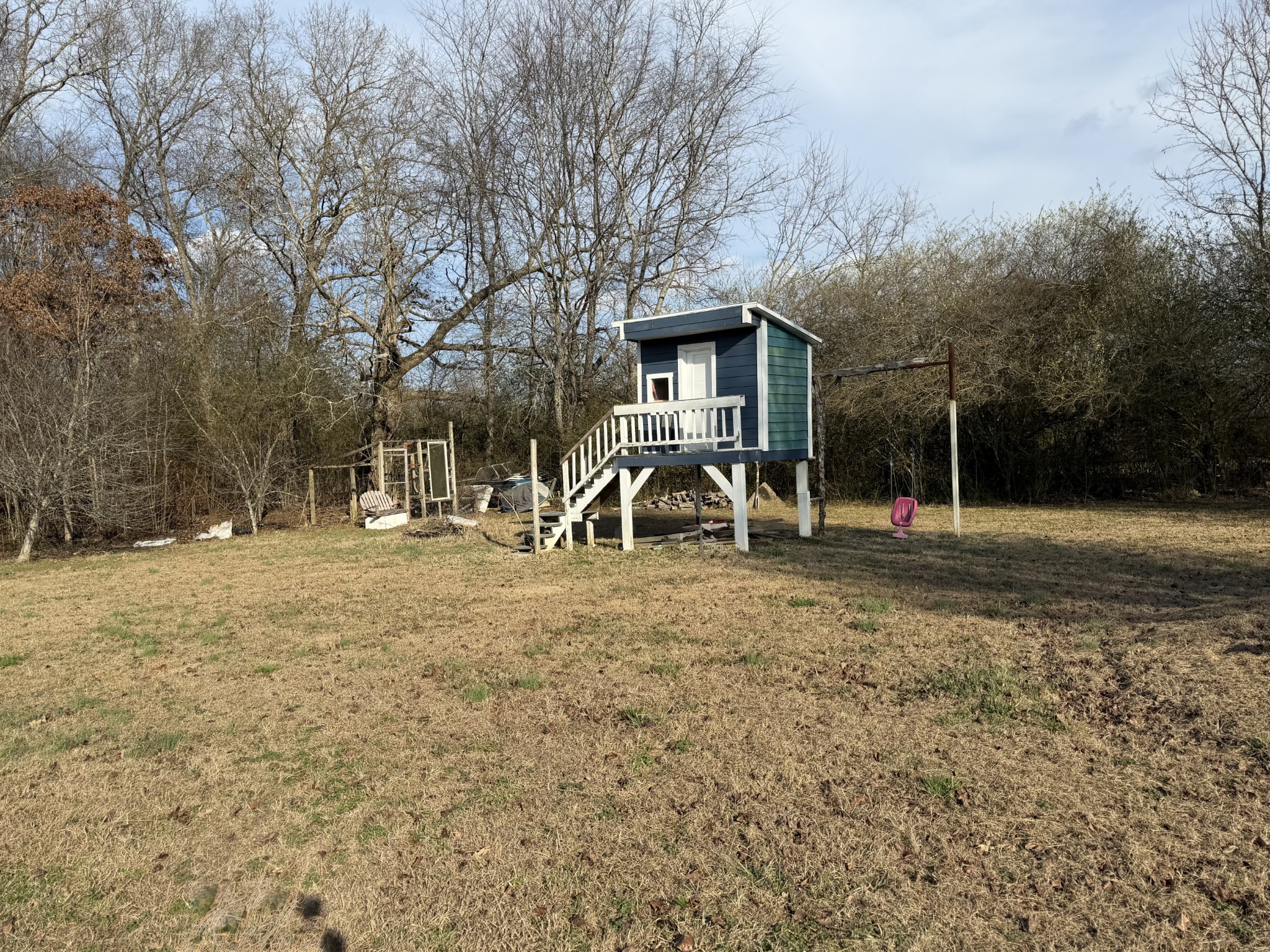 7010 Lynchburg Road Winchester, TN 37398 - Photo 20 of 22 a view of a park with swings