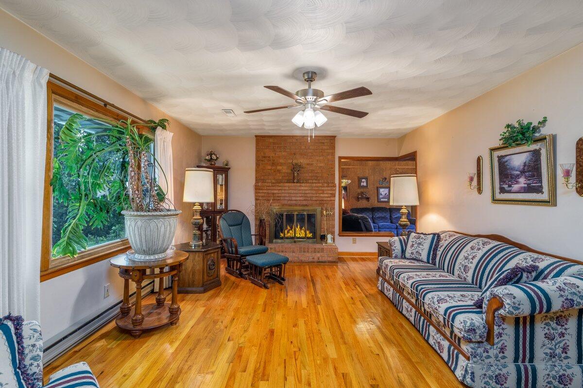 4043 Country Club Road Troutville, VA 24175 - Photo 5 of 39 living room to den