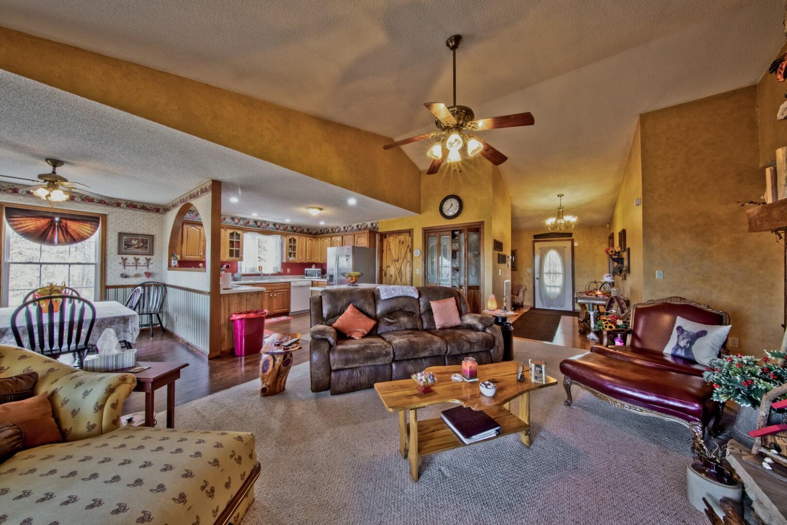 880 Home Pines Way Cosby, TN 37722 - Photo 12 of 40 11