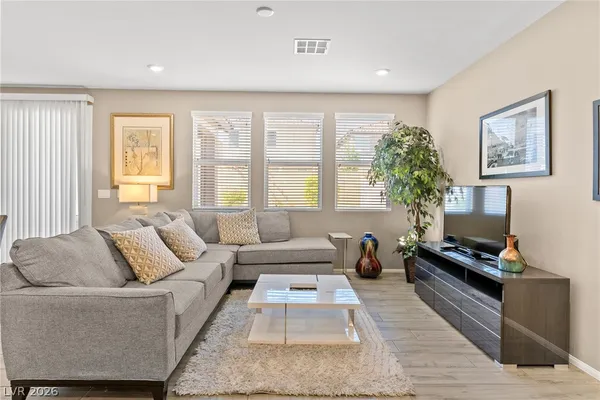 $3,400 | 5347 Boschetto Street, Las Vegas, NV 89113