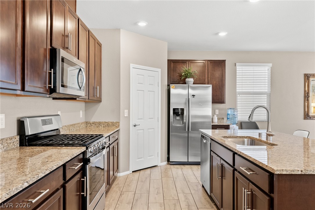 5347 Boschetto Street Las Vegas, NV 89113 - Photo 6 of 27