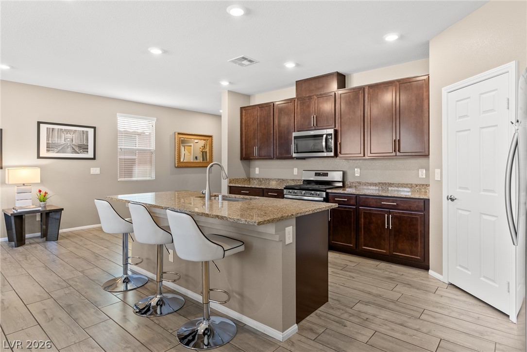 5347 Boschetto Street Las Vegas, NV 89113 - Photo 7 of 27