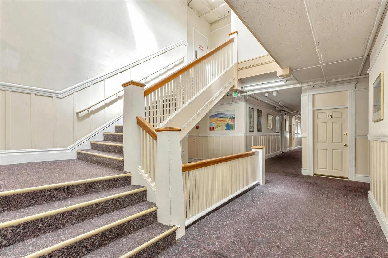 2171 Allston Way Berkeley, CA 94704 - Photo 5 of 10 a view of entryway