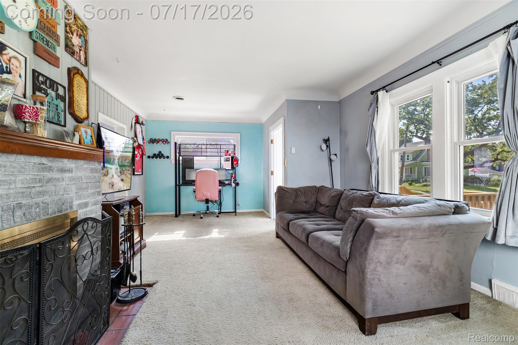 34604 Chestnut Street Wayne, MI 48184 - Photo 8 of 35 033.jpg