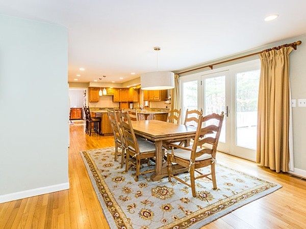 19 Lorraine Road Walpole, MA 02081 - Photo 3 of 19 Gallery Image 3
