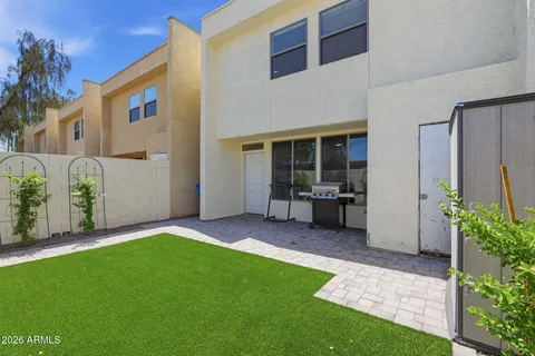 $400,000 | 2929 North 39th Street, Unit 6, Phoenix, AZ 85018