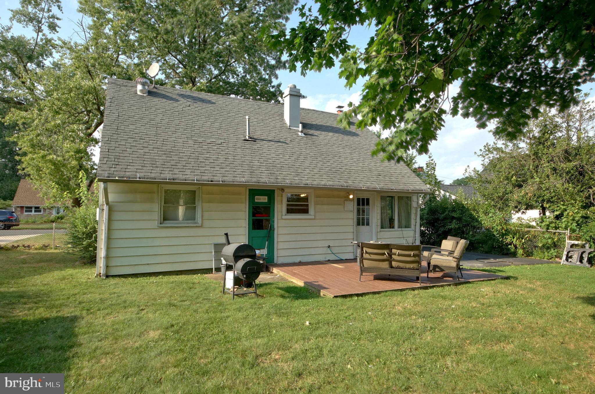 120 Rutledge Avenue Ewing, NJ 08618 - Photo 8 of 8 Exterior - Back