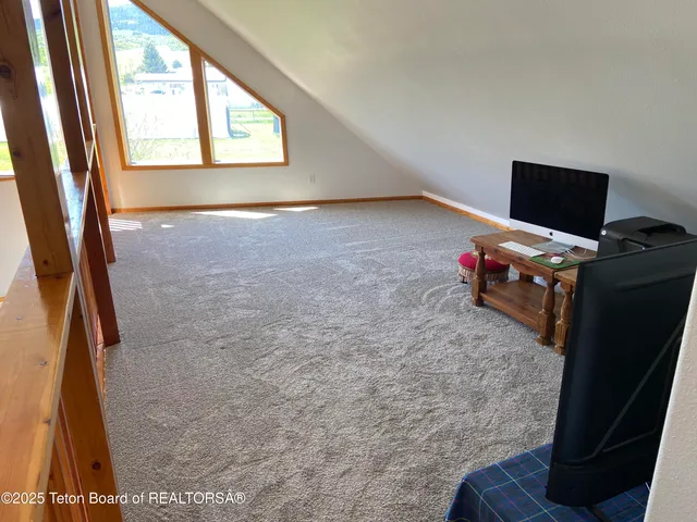 $599,000 | 522 East L Clark Lane, Smoot, WY 83126