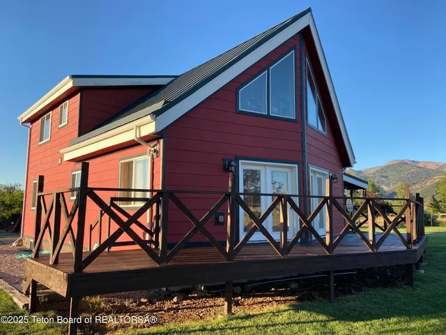 $599,000 | 522 East L Clark Lane, Smoot, WY 83126