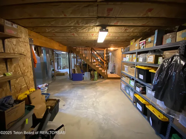 $599,000 | 522 East L Clark Lane, Smoot, WY 83126