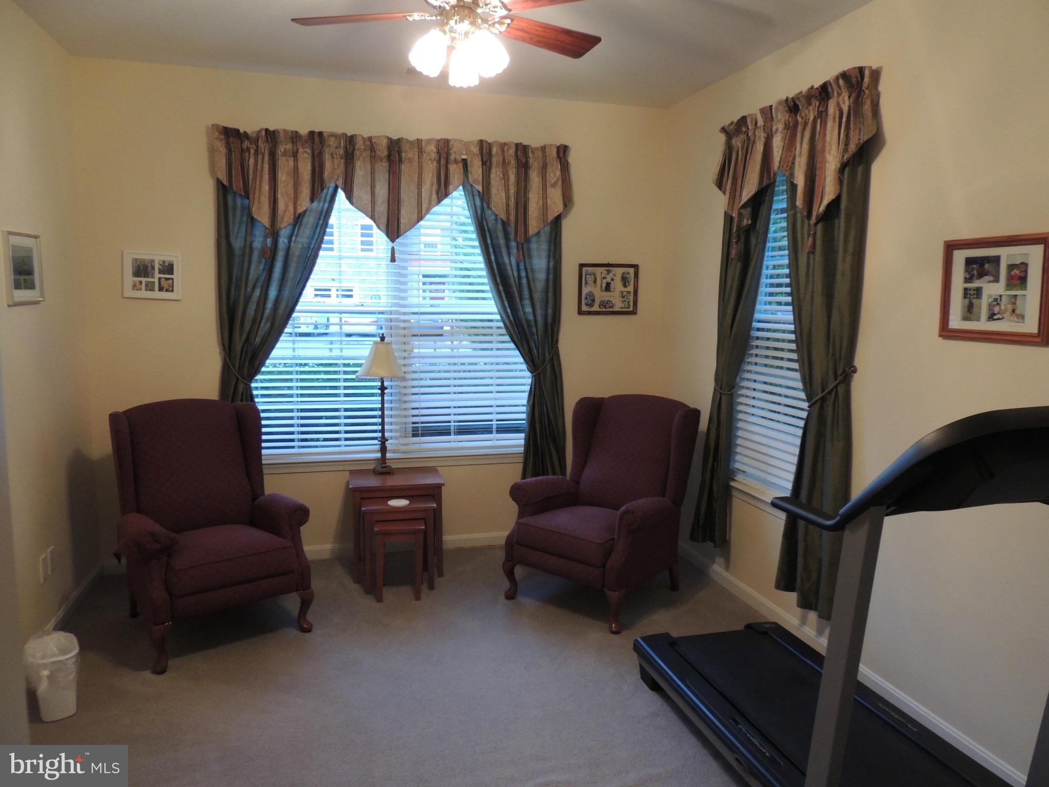 3602 Branhum Road Edgewater, MD 21037 - Photo 13 of 19 Master Bedroom sitting area