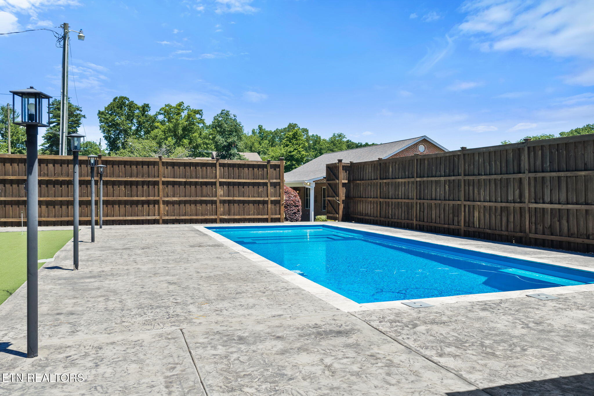 239 Sequoyah Road Andersonville, TN 37705 - Photo 16 of 55 20-web-or-mls-239 Sequoyah Rd--96