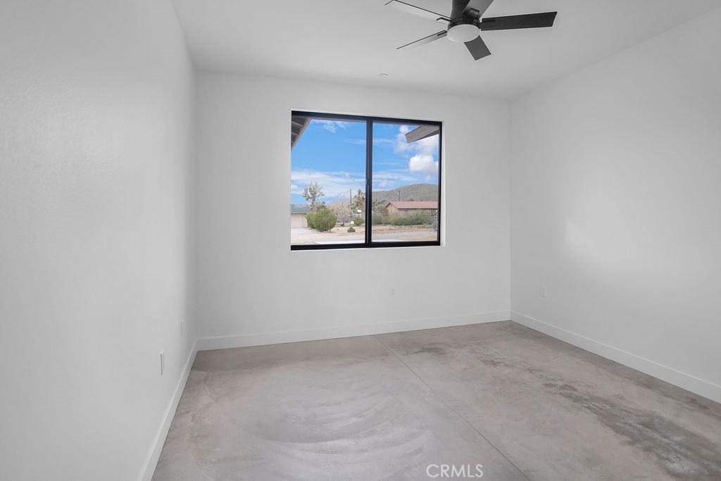 58778 Sun Oro Road Yucca Valley, CA 92284 - Photo 19 of 32