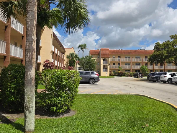 $78,900 | 2881 North Pine Island Road, Sunrise, FL 33322
