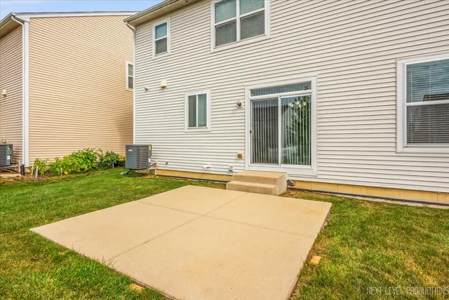 $3,999 | 5734 Oak Ridge Way, Lisle, IL 60532