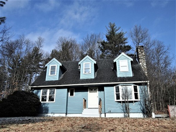 762 Flat Hill Road Lunenburg, MA 01462 - Photo 1 of 18 Gallery Image 1
