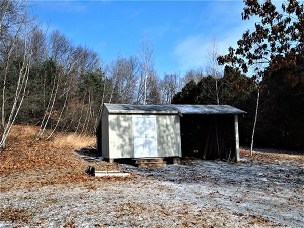 762 Flat Hill Road Lunenburg, MA 01462 - Photo 16 of 18 Gallery Image 16