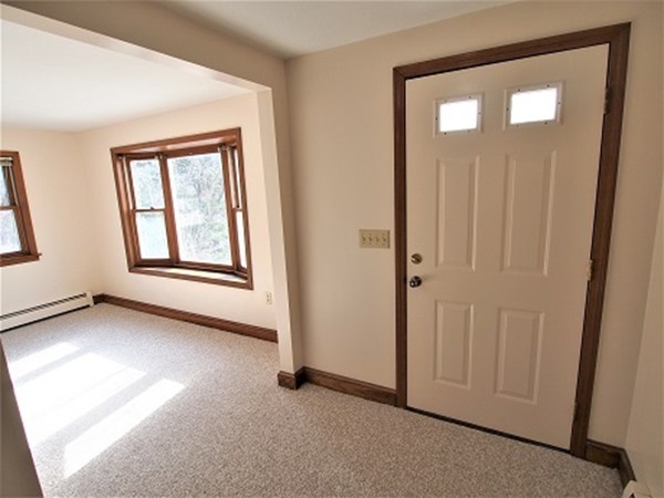762 Flat Hill Road Lunenburg, MA 01462 - Photo 8 of 18 Gallery Image 8