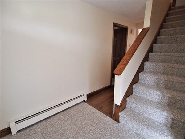 762 Flat Hill Road Lunenburg, MA 01462 - Photo 9 of 18 Gallery Image 9