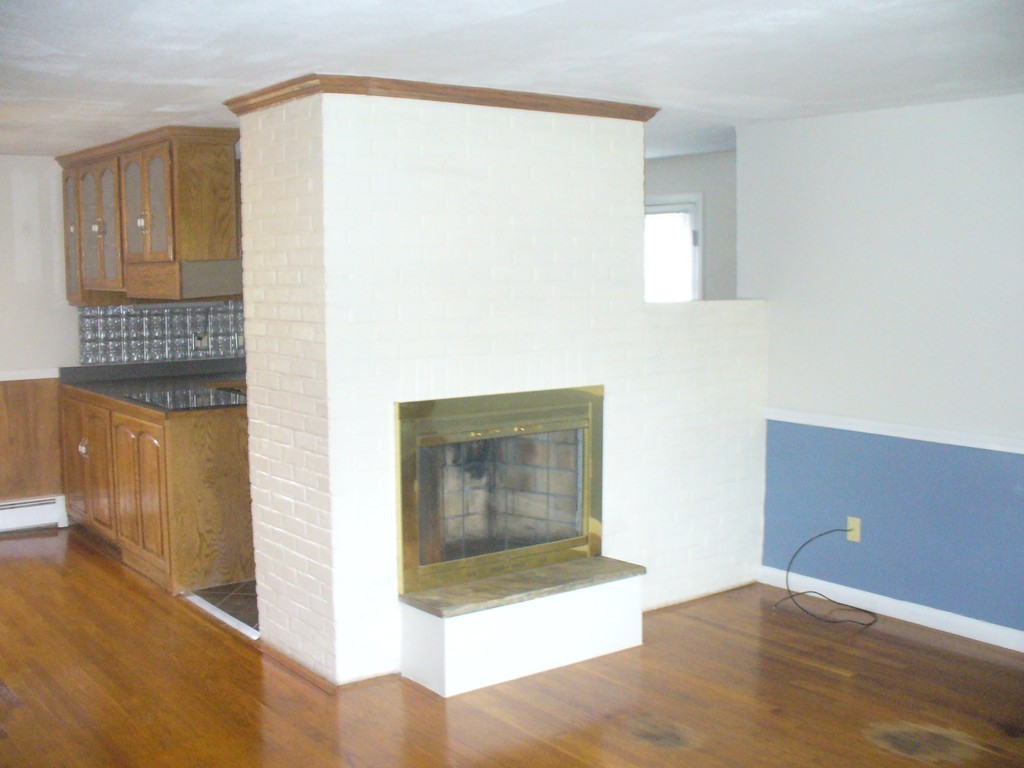 22 Birmingham Road Worcester, MA 01606 - Photo 9 of 13 Gallery Image 9