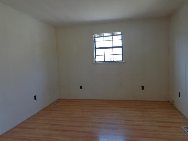 5775 Hopewell Road Harrogate, TN 37752 - Photo 3 of 9 DSC09947