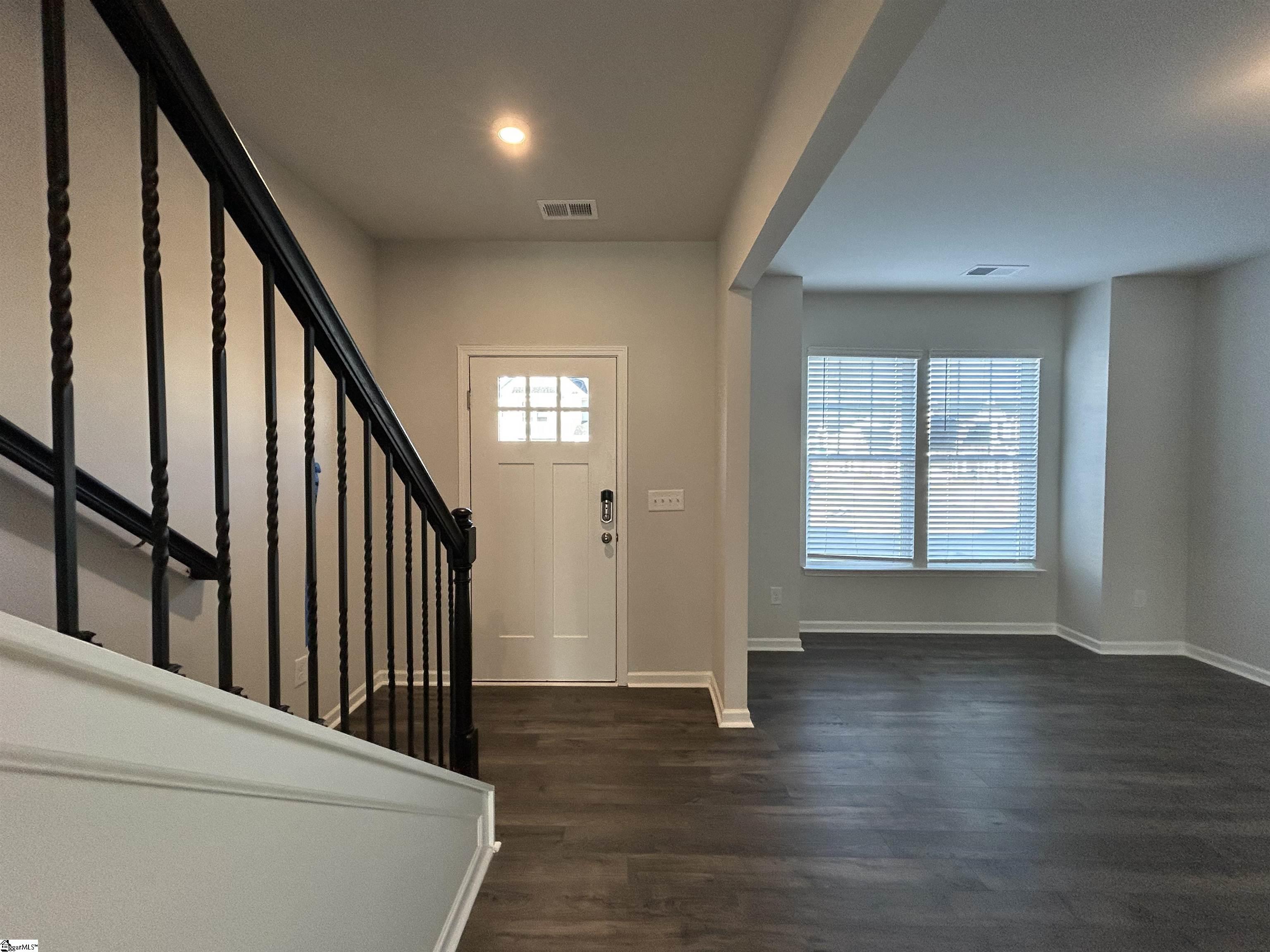 18 Stumphouse Street Greenville, SC 29607 - Photo 17 of 31