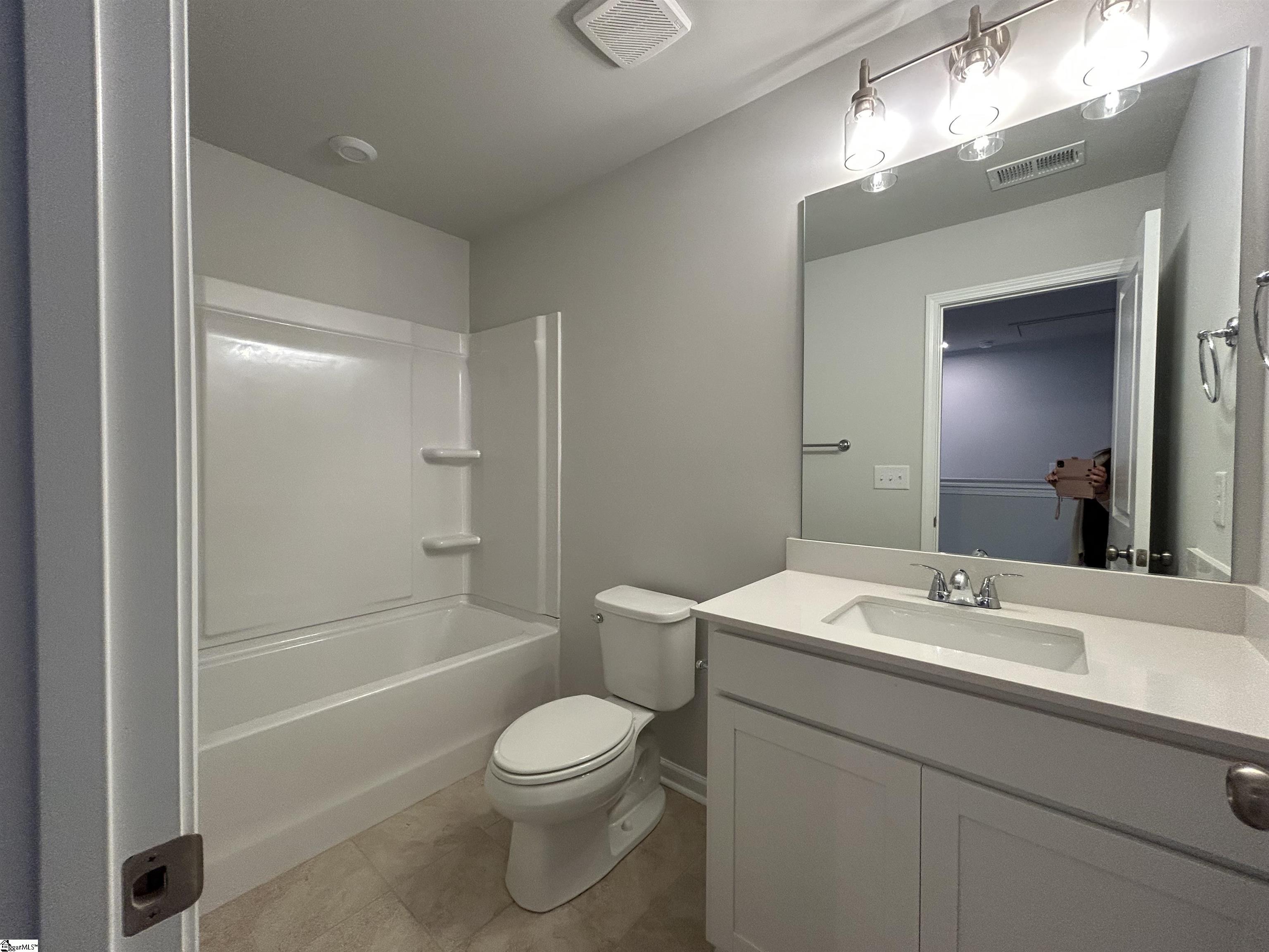 18 Stumphouse Street Greenville, SC 29607 - Photo 25 of 31