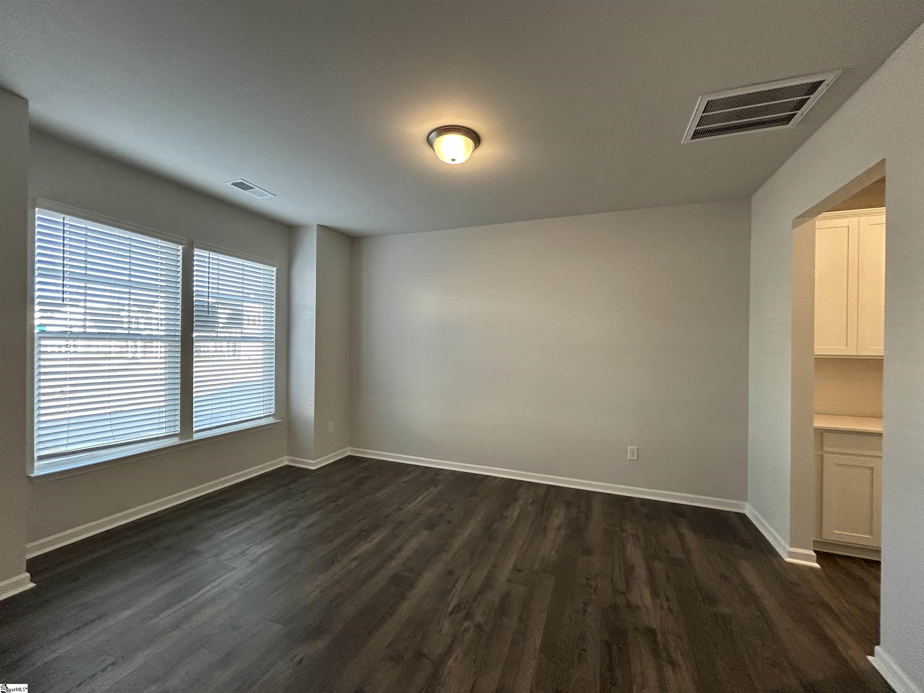 18 Stumphouse Street Greenville, SC 29607 - Photo 4 of 31