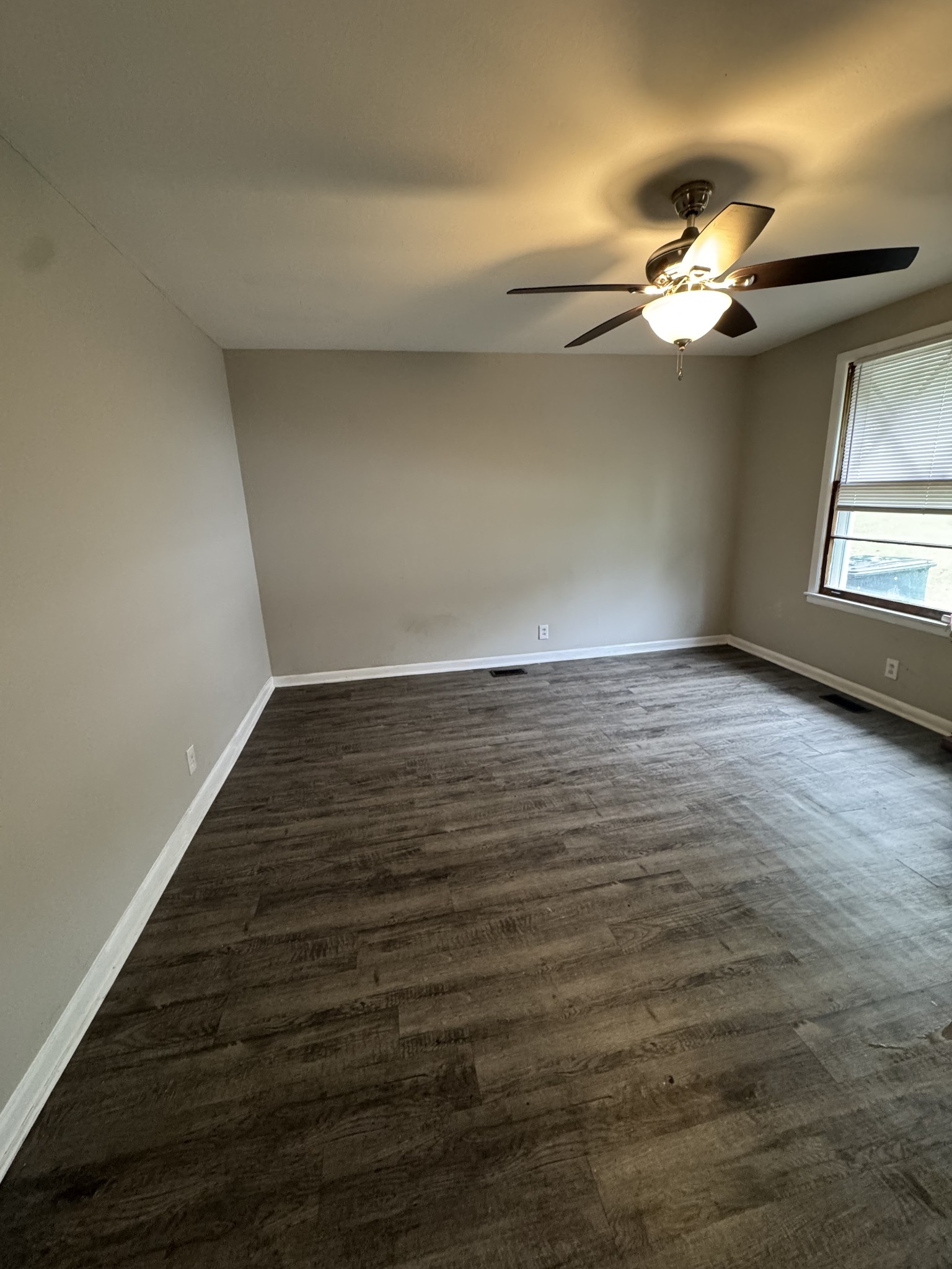 541 Ben Allen Road Nashville, TN 37216 - Photo 10 of 16 Gallery Image 10