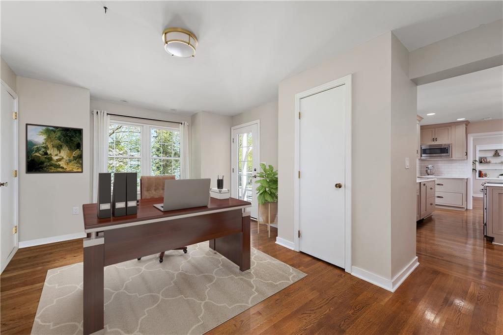 2320 Clearvue Road Pittsburgh, PA 15237 - Photo 8 of 24 Gallery Image 8