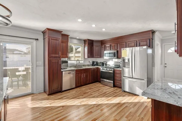 $539,000 | 231 Lapham Street, Fall River, MA 02721