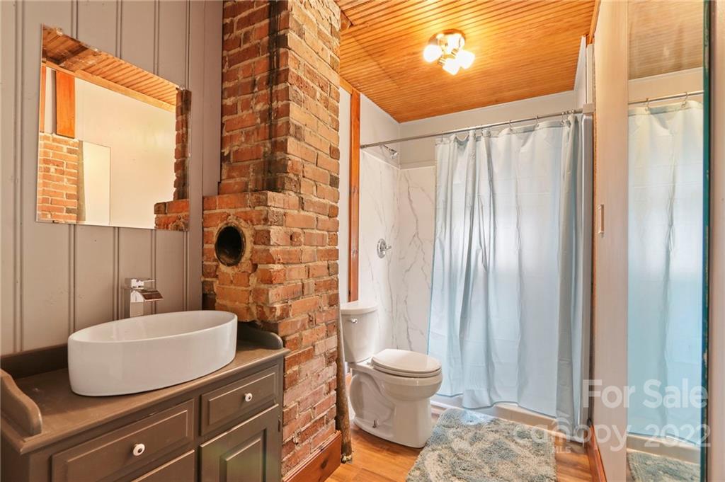 3250 Clarks Chapel Road Lenoir, NC 28645 - Photo 23 of 35 Gallery Image 23