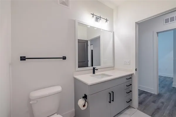 $3,536 | 1420 Lakefront Drive, Unit 6111, Sarasota, FL 34240