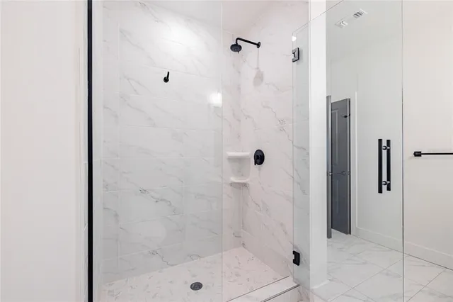 $3,198 | 1420 Lakefront Drive, Unit 6111, Sarasota, FL 34240