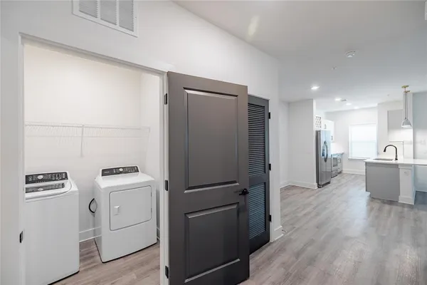 $3,536 | 1420 Lakefront Drive, Unit 6111, Sarasota, FL 34240