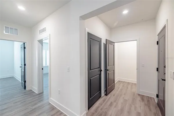 $3,536 | 1420 Lakefront Drive, Unit 6111, Sarasota, FL 34240