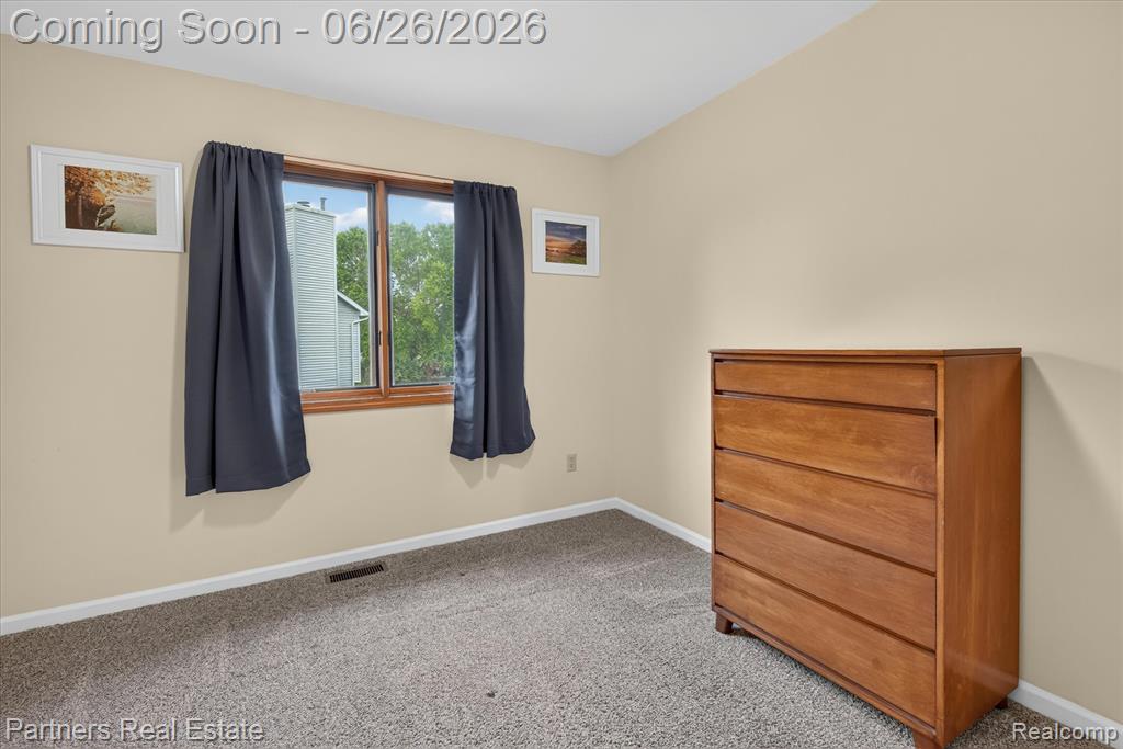 627 West Caledonia Street Howell, MI 48843 - Photo 46 of 66