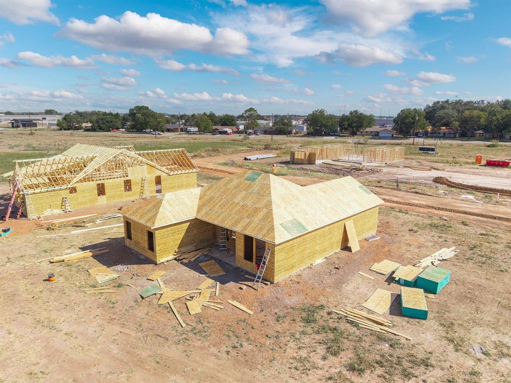 119 Gunner Trail Early, TX 76802 - Photo 12 of 20
