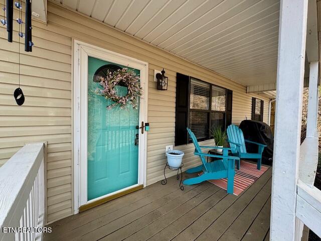 215 Vann Drive Harriman, TN 37748 - Photo 6 of 30 IMG_2204