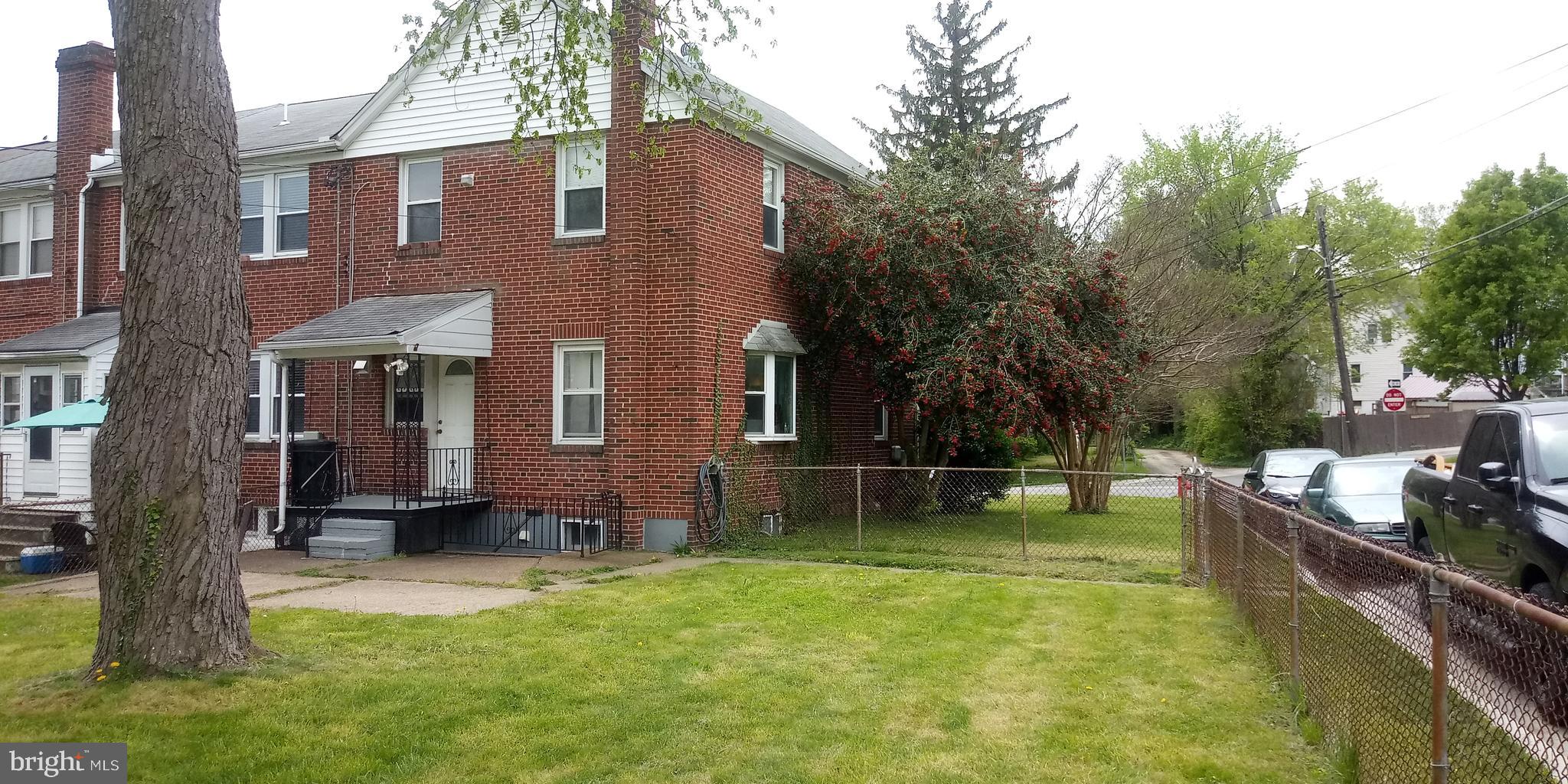 Large yard!