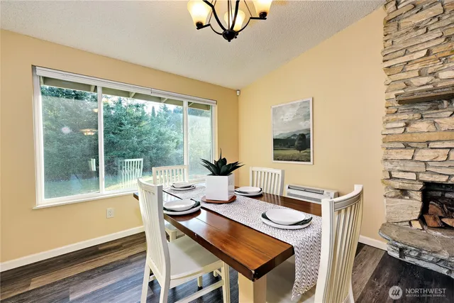 $580,000 | 12161 South Keyport Road Northeast, Poulsbo, WA 98370