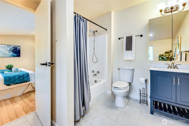 $580,000 | 12161 South Keyport Road Northeast, Poulsbo, WA 98370