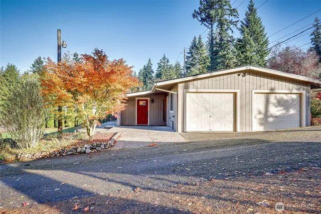 $580,000 | 12161 South Keyport Road Northeast, Poulsbo, WA 98370