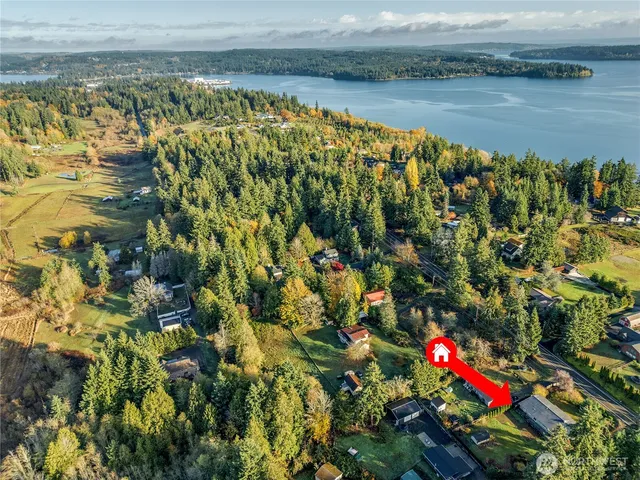 $580,000 | 12161 South Keyport Road Northeast, Poulsbo, WA 98370