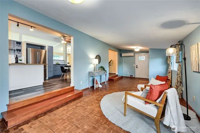 $580,000 | 12161 South Keyport Road Northeast, Poulsbo, WA 98370